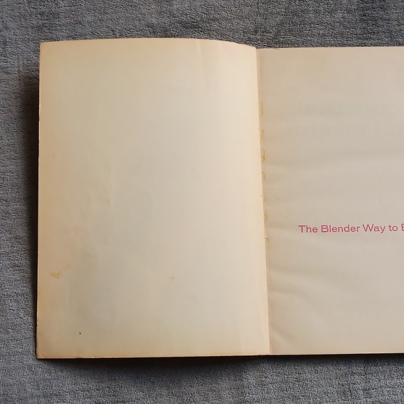 1969 Vintage Blender Cookbook, Retro 60s 70s  Kitchen Decor, Cottagecore Farm - Picture 5 of 12